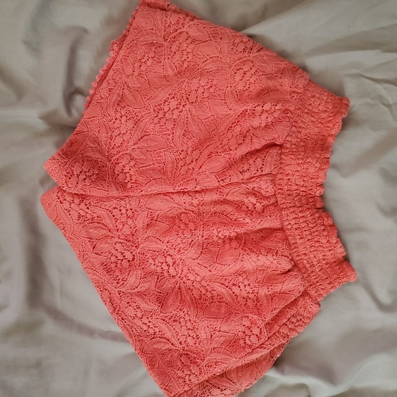 Shorts - Picture 2 of 2